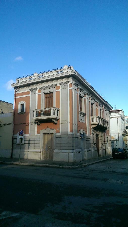 Palazzo Don Ruggiero Hotel San Ferdinando di Puglia Exterior photo